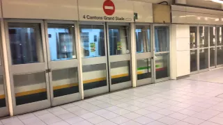 Metro Ligne 1 IOP VAL 206 rame 24