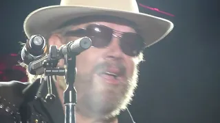 Hank Williams, Jr    A Country Boy Can Survive Live