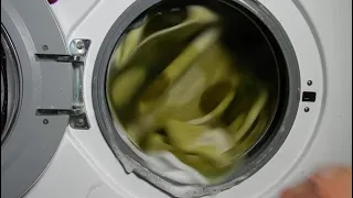 Washing a large woolen blanket on the secret mode of the Lg washer