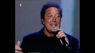 TOM JONES - Sexbomb (Echo 2000 German TV)