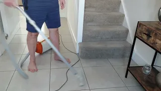 Electrolux 302 - Hallway Cleaning