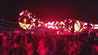 Armin Van Buuren ft. Dash Berlin - Shelter vs Explode Live @ Edc