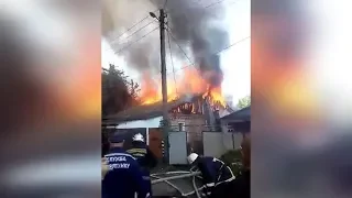 В Житомирі у Сінному провулку горить житловий будинок - Житомир.info