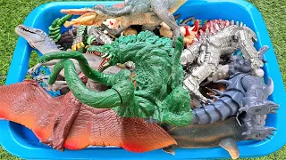 Hunting found Godzilla, Monster, Kingkong, Sirenhead, Huggy Wuggy, Dinosaur, Ultraman, Robot