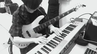 Kirk Franklin - Love Theory (synth bass & Bass guitar cover)