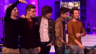 Jessie J & One Direction on Alan Carr Chatty Man S09E03 Funny Dance Competition