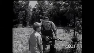Lassie - Episode 4 - "The Gun" (Originally broadcast 10/03/1954)