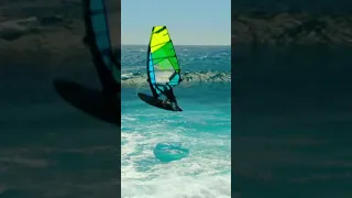 Windsurfing 'PUSH LOOP'