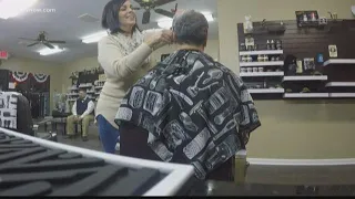 Yorktown woman gives free haircuts to furloughed workers