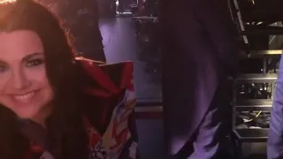 Evanescence's Amy Lee with "Wagakki Band" Backstage + Amy singing in japanese for the first time.