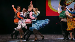 "Ярмарка", ансамбль "Калинка". "Fair", ensemble "Kalinka".