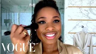 Jennifer Hudson's Perfect Cat Eye "Swoop" | Beauty Secrets | Vogue