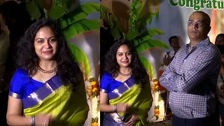 Singer Sunitha And Her Husband Visuals At Manchu Manoj Bhuma Mounika Reddy Wedding | Political Talks