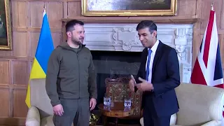 British Prime Minister Sunak meets with Zelenskiy