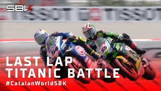 Razgatlioglu vs Rea in final lap belter ⚔️ | #CatalanWorldSBK