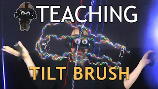 Teaching Tilt Brush: Animated Brushes