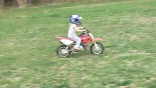 Little Girl Teaches Herself to Ride Mini Dirt Bike || ViralHog