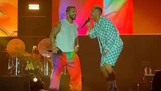 Maluma y Eduin Caz en BAJA BEACH FEST