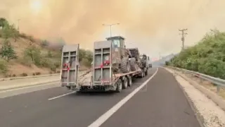 Top Channel/ Zjarr në Dropull, disa vatra aktive në vend, po ndërhyhet nga toka dhe ajri