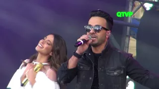 TINI STOESSEL Y LUIS FONSI. "NO ME DOY POR VENCIDO"