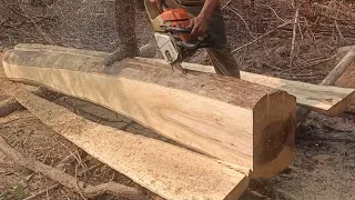 Skill Of Chainsaw Operator Making  Beautiful Wooden Block Size 4cm × 8cm × 264cm With Stihl Ms382