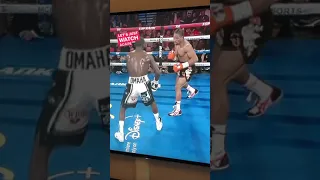 Crawford Using Masterful Feints vs Porter