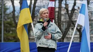 Чулпан Хаматова про снос памятников Пушкину на Украине