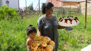Azerbaijani Breakfast Pavlova Cake Jamli Buns Village Life of a Young Family
