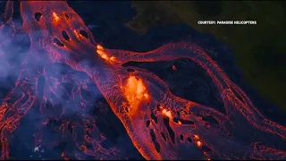 Hawaii, il vulcano Kilauea non si placa: strade di lava verso l'Oceano