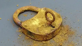 Extremely Rusty Antique Lock Restoration- Rusty Vintage Padlock Restoration Video