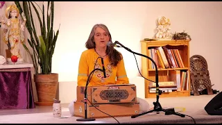 Satsang mit Gauri - Yoga Vidya Live, 14.05.2024, 07:00 Uhr