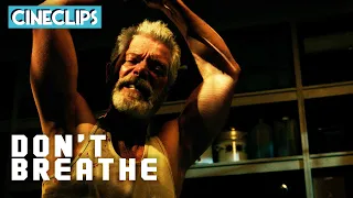 The Blind Man Moves In For The Kill | Don't Breathe | CineClips