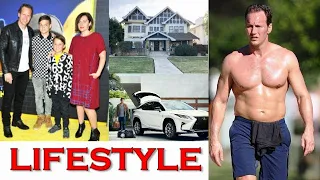 Patrick Wilson Lifestyle || Family, Wife, Networth, Son, House, Cars, Height 2021.