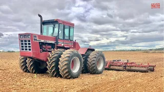 INTERNATIONAL 4786 Tractor & 415 Roller Mulcher