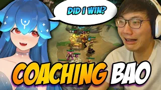 BoxBox coaches Bao (her very first time playing TFT)