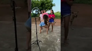 KAMYLINHA DANÇA MUITO 😍 @oieuro