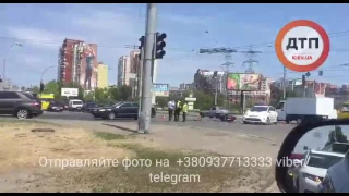 06.06.2017 ДТП КИЕВ ВАТУТИНА МОТО ФОЛЬЦ ТЯЖЕЛЫЕ ТРАВМЫ 2