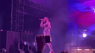 Sunflower - Post Malone ( If Y'all Werent Here, I'd Be Crying Tour 2023 - Auckland)
