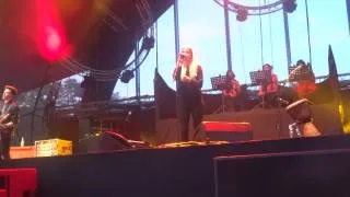 London Grammar - Shyer - Live @ We Love Green Festival Paris - 31 05 2014