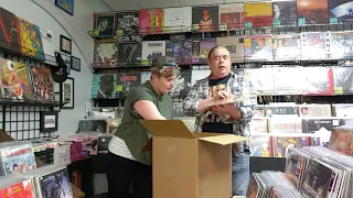 Atmosphere Collectibles 4/10 Vinyl Records Unboxing & RSD Drops 2021 Chats!