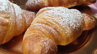 CROISSANT FRANCESI Fatti in Casa - Cornetti - Dolci della Tradizione