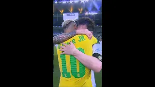 Messi Hugs Crying Neymar and Not Letting Go! 😔