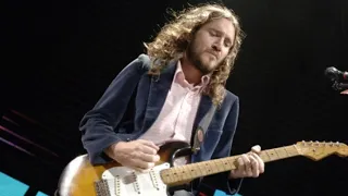 John Frusciante being a Great Guitarist for 3 minutes and 33 seconds