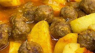 Беру фарш и картофель,получается такой вкусный обед или ужин,советую,быстро,легко!