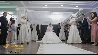 Театрализованный вывод жениха и невесты на свадьбу в национальном стиле. Астана Той 8778 55 66 5 77