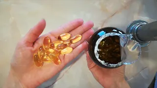 Распаковка Жирные кислоты Solgar Omega-3 EPA, DHA Тройная Сила 950 мг 100 капсул из Rozetka