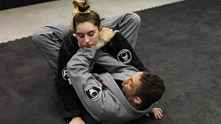 BJJ How to Break the Posture and Get a Collar Choke from Closed Guard.#jiujitsu#closedguard