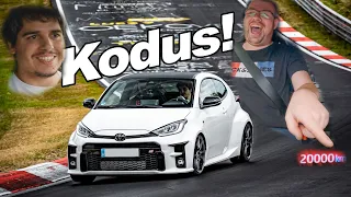 Now THIS is how you celebrate 20.000 kms! - TWO GR Yaris fight it out with a 992 GT3 // Nürburgring