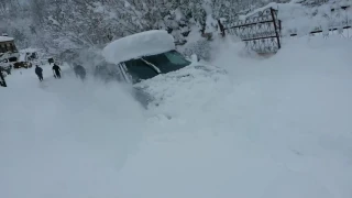 Mitsubishi Airtek Turbo in Deep Snow. 4x4 Offroad!!!