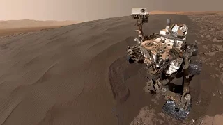 Curiosity rover on Mars takes selfies